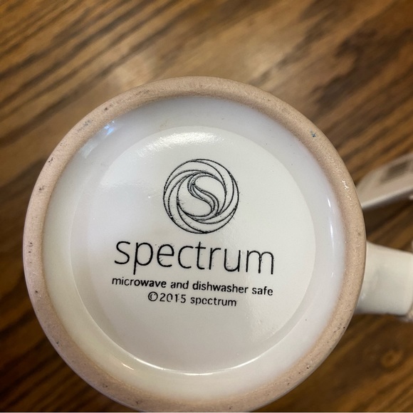 Spectrum it’s the season “Joy” cup. 18 oz - Picture 4 of 4